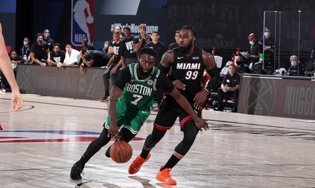 包含风云突变波士顿凯尔特人关键时刻临场应变，CBA常规赛版图或变，悬念犹存，团队化学反应显著的词条-lol电竞博彩网站