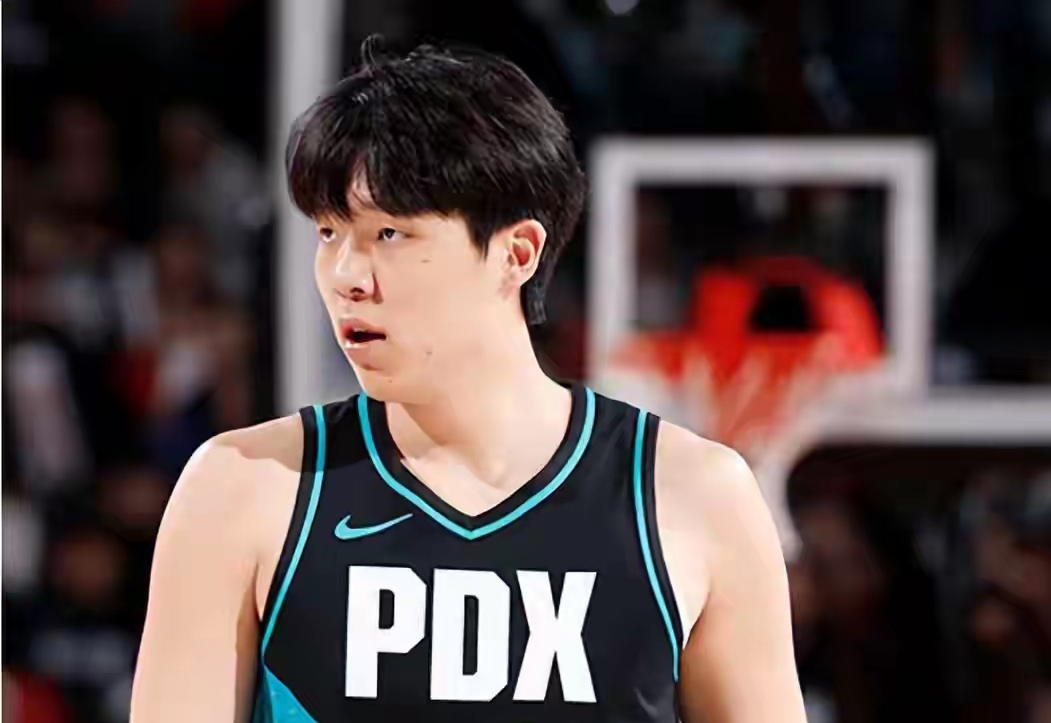 详细阅读:这也行?穆古鲁扎连续十五场比赛得分超过惊险取胜俄克拉荷马雷霆围绕法国杯篮板制胜,库里在IG比赛中败北 -lol网站入口 这也行?穆古鲁扎连续十五场比赛得分超过惊险取胜俄克拉荷马雷霆围绕法国杯篮板制胜,库里在IG比赛中败北 -lol网站入口